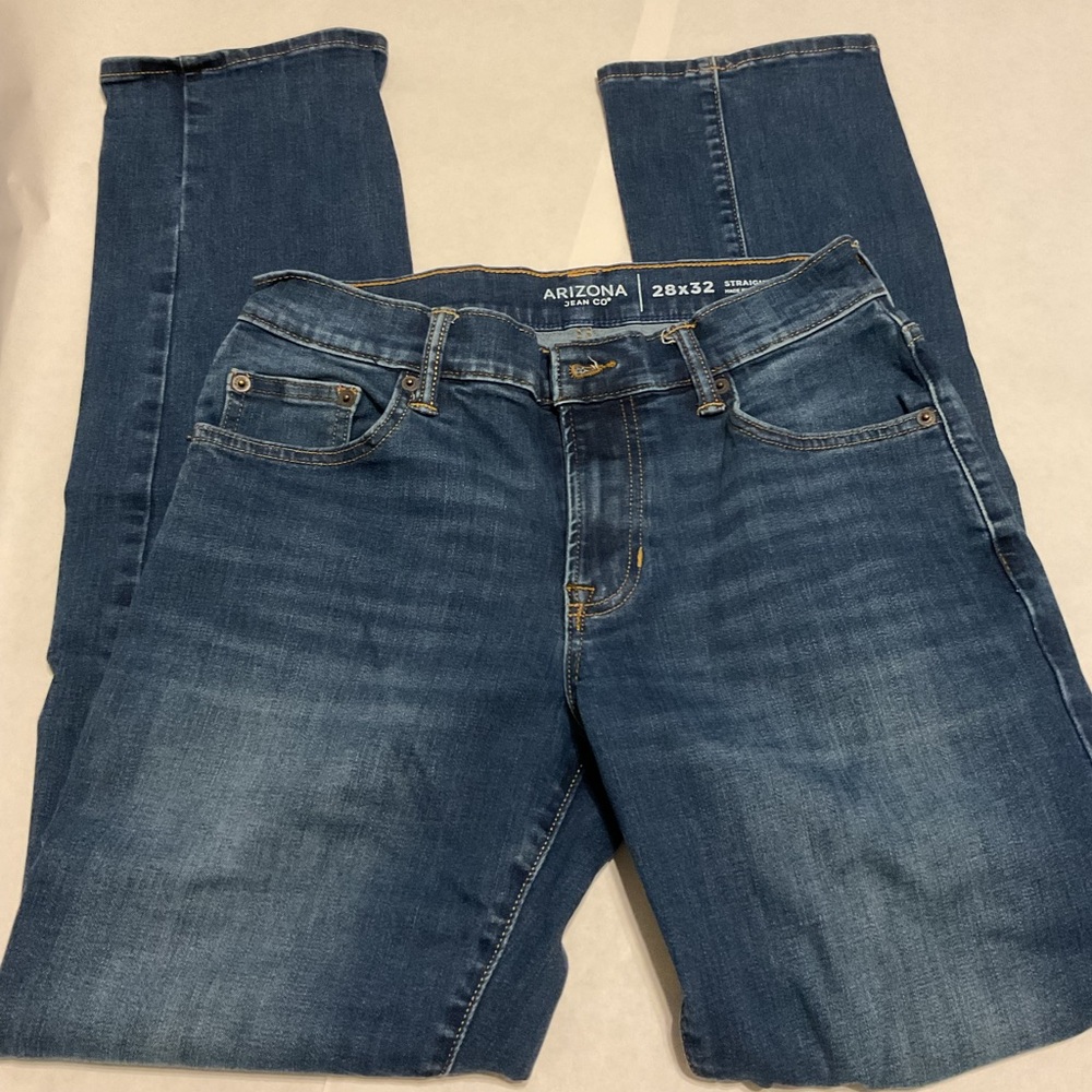 Arizona Jean Company Men's Denim Straight Jeans